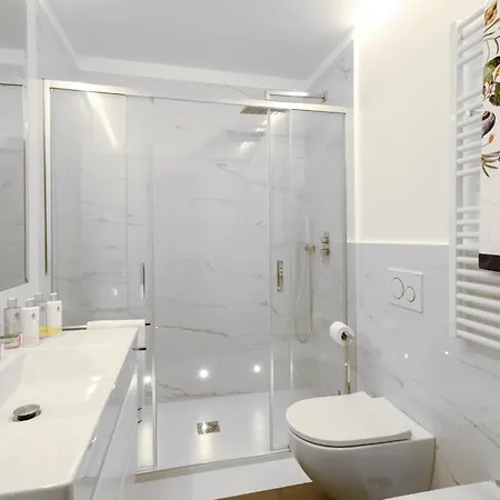 Carthusia 아파트 *